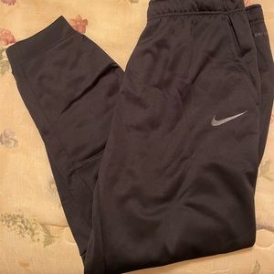 Nike Therma Dri-Fit black athletic pants size XXL